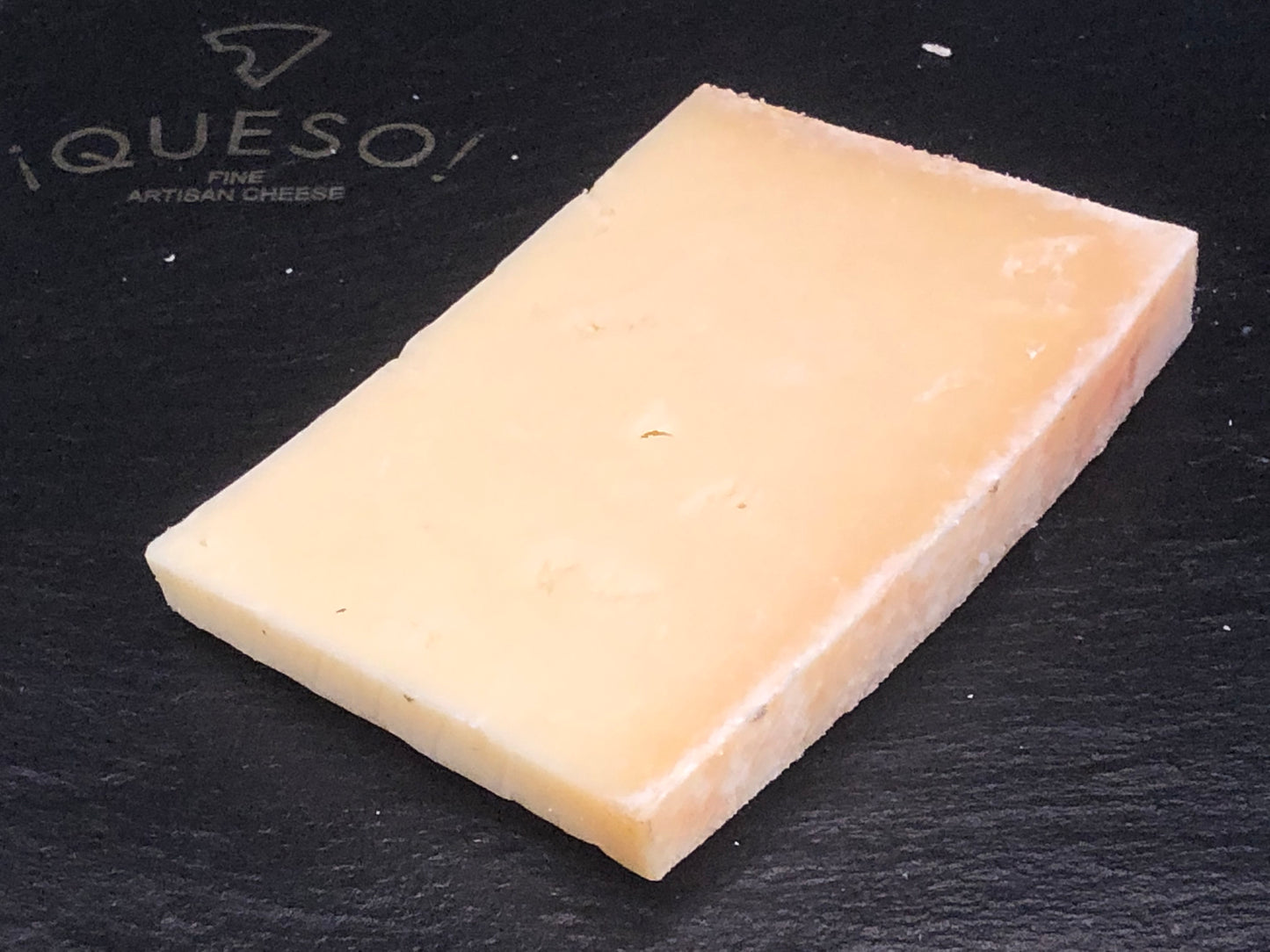 Isle of Mull mature cheddar